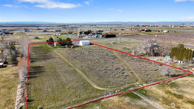 6919 D.5 Road NE, Moses Lake, WA 98837