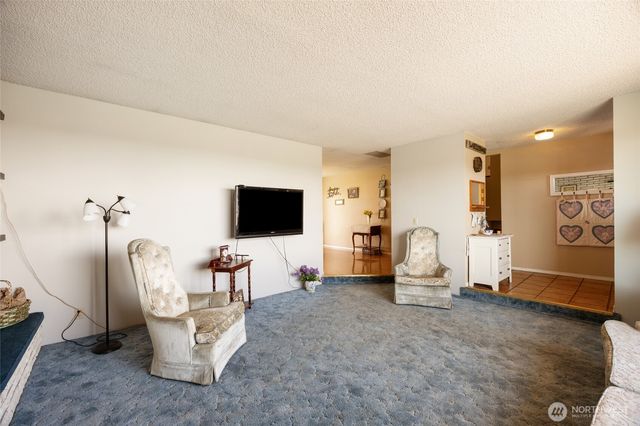 6919 D.5 Road NE, Moses Lake, WA 98837