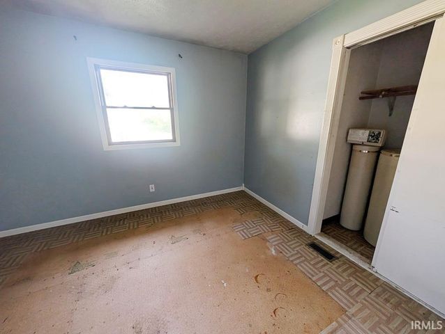 104 E Hancock Avenue, Mitchell, IN 47446