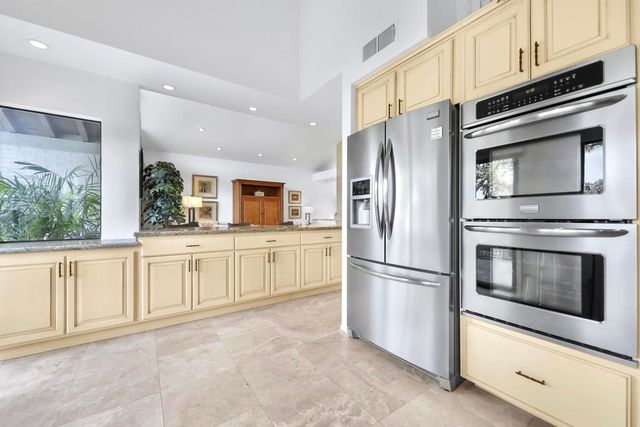 244 Running Springs Drive, Palm Desert, CA 92211