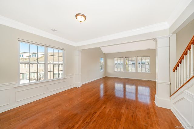 196 Somerset Drive, Massapequa, NY 11758