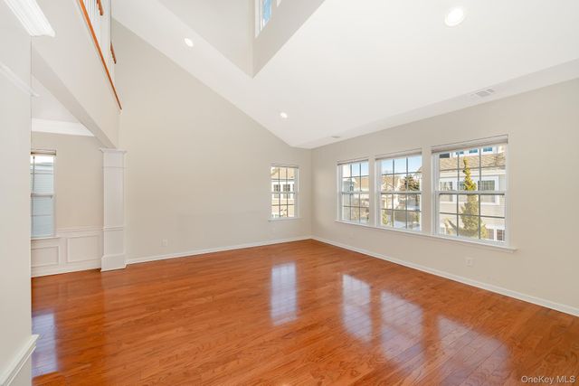 196 Somerset Drive, Massapequa, NY 11758