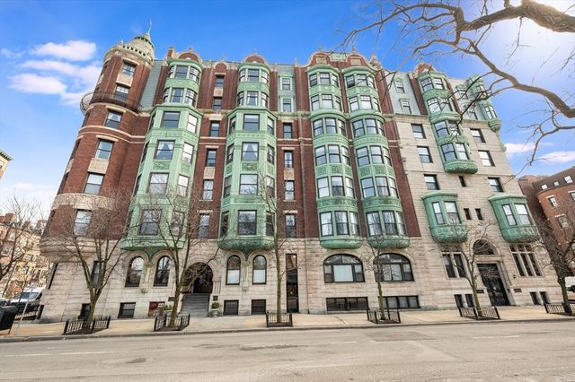 4 Charlesgate East 703, Boston, MA 02115