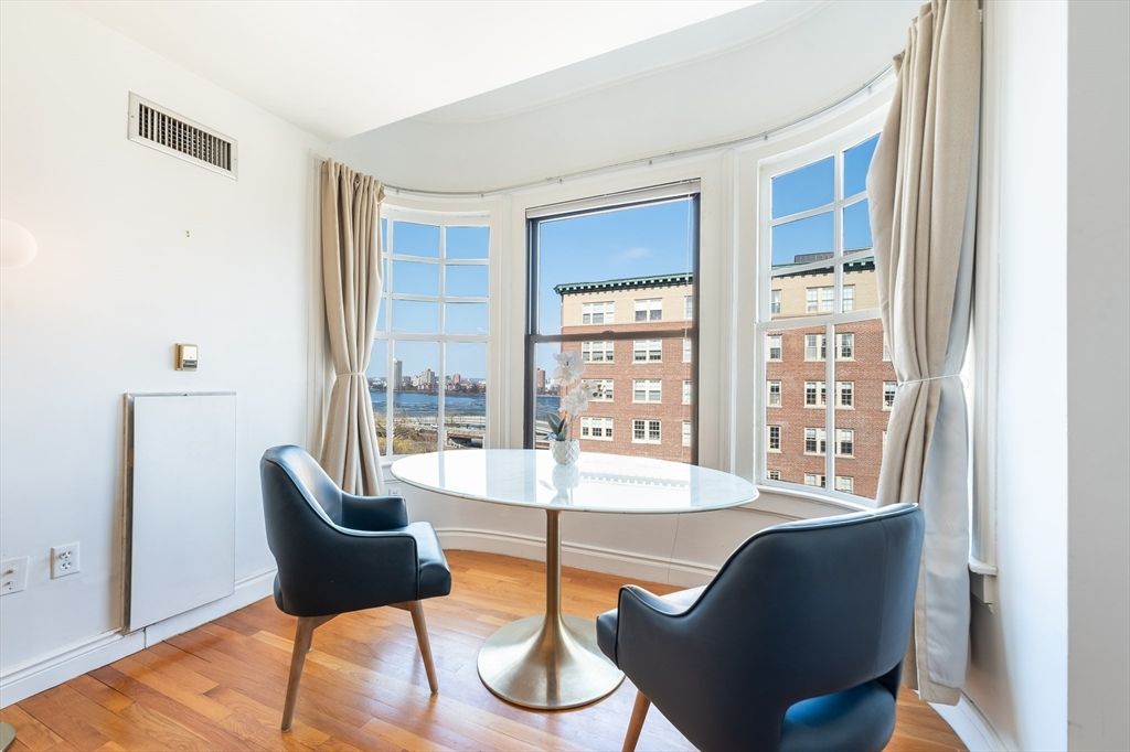 4 Charlesgate East 703, Boston, MA 02115