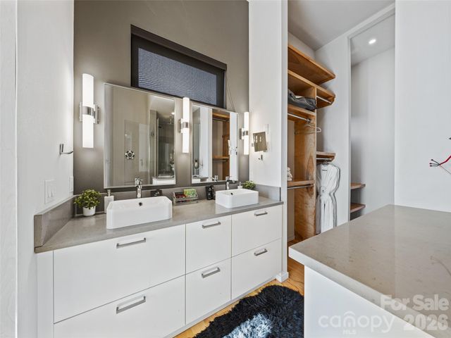 147 Bluff Creek Terrace, Candler, NC 28715