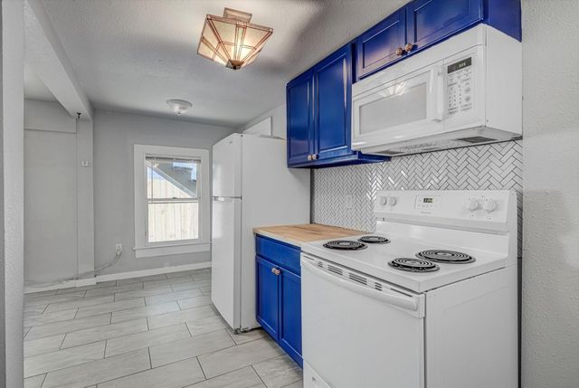 1708 19th St Street 3, Galveston, TX 77550