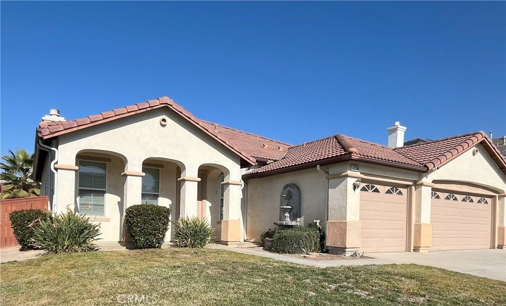 12758 Royal Palm Ln, Riverside, CA 92503 — photo 2