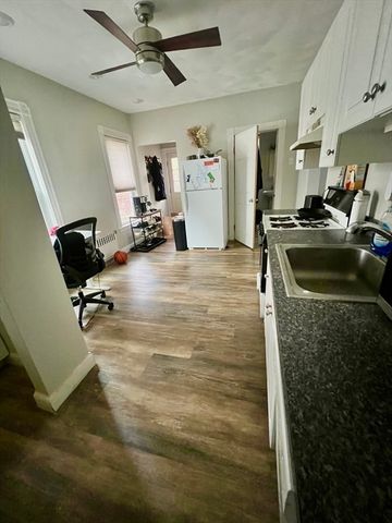 15 Jaques 1, Somerville, MA 02145