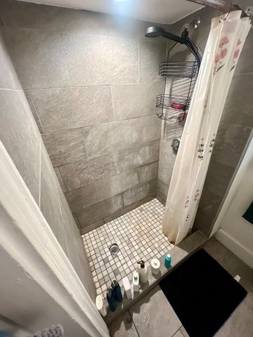 15 Jaques 1, Somerville, MA 02145