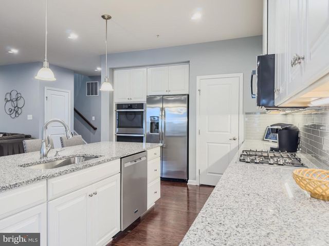 21913 CLARKSBURG RD, Clarksburg, MD 20871