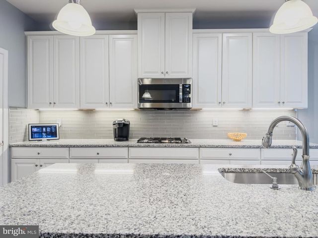 21913 CLARKSBURG RD, Clarksburg, MD 20871