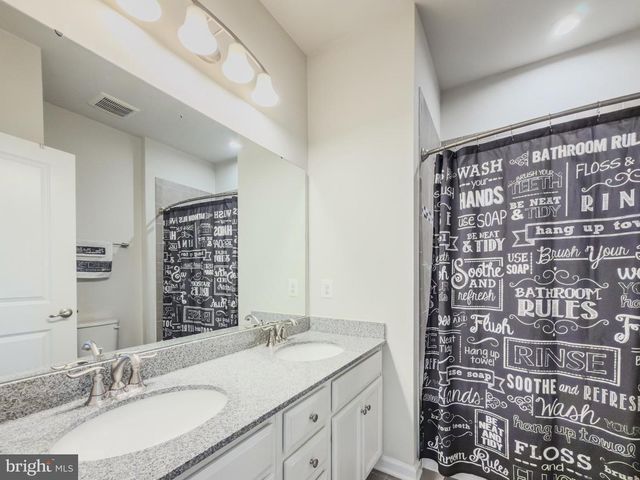 21913 CLARKSBURG RD, Clarksburg, MD 20871