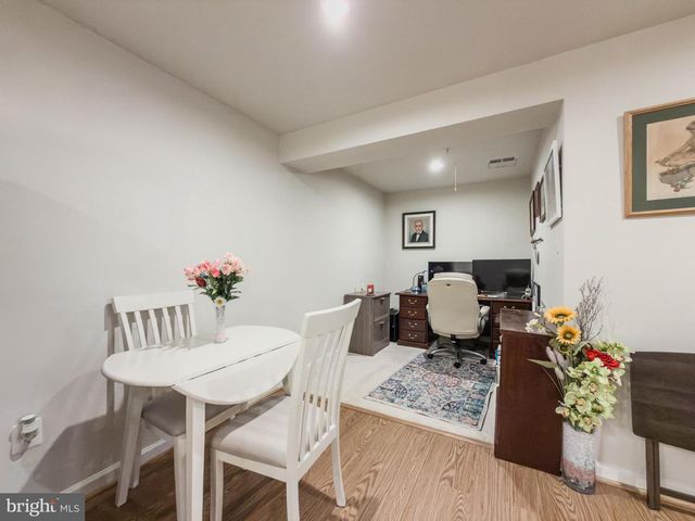 21913 CLARKSBURG RD, Clarksburg, MD 20871