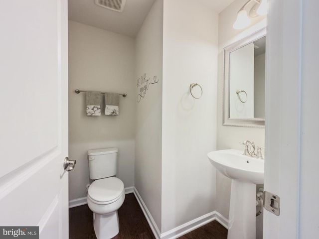 21913 CLARKSBURG RD, Clarksburg, MD 20871