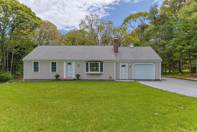 11 Little Marsh Ln, Harwich, MA 02645