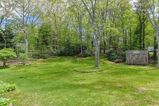 11 Little Marsh Ln, Harwich, MA 02645