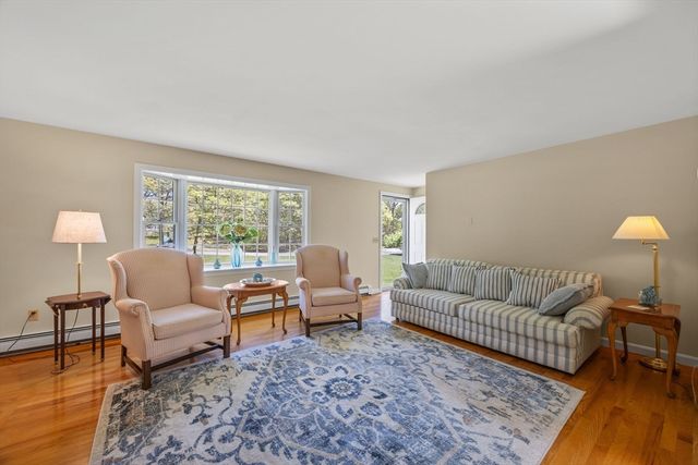 11 Little Marsh Ln, Harwich, MA 02645