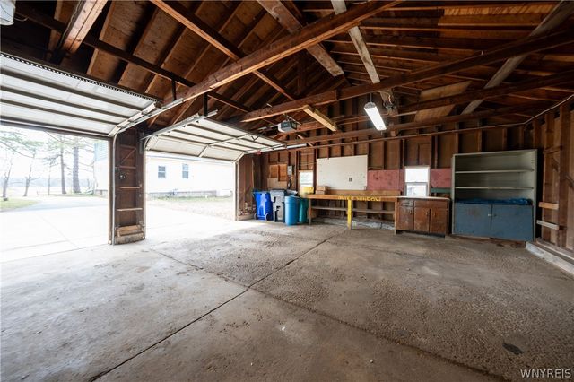 13522 North Road, Alden, NY 14004