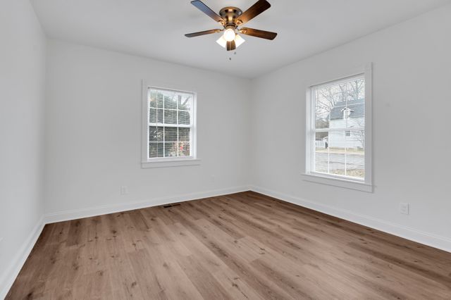 815 N High St, Winchester, TN 37398