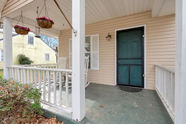 815 N High St, Winchester, TN 37398