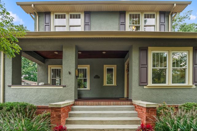 2434 Sherman Avenue, Evanston, IL 60201