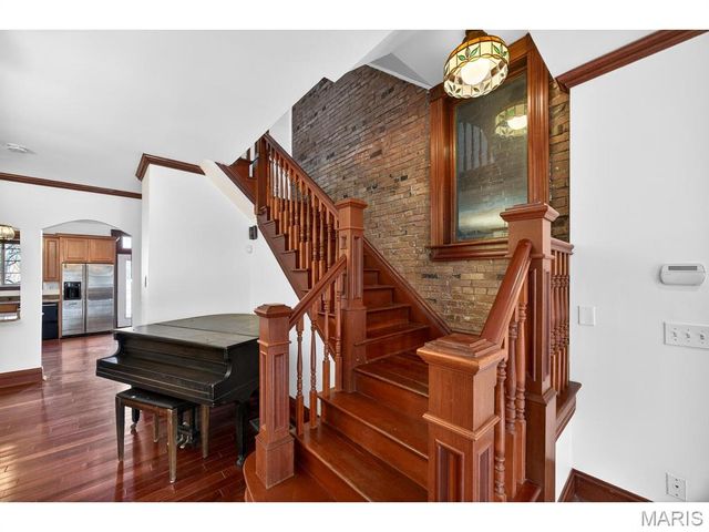 4257 Maryland Avenue, St Louis, MO 63108