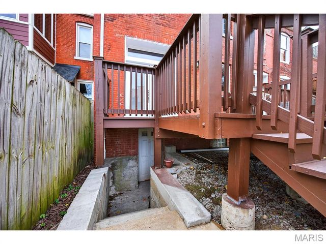 4257 Maryland Avenue, St Louis, MO 63108