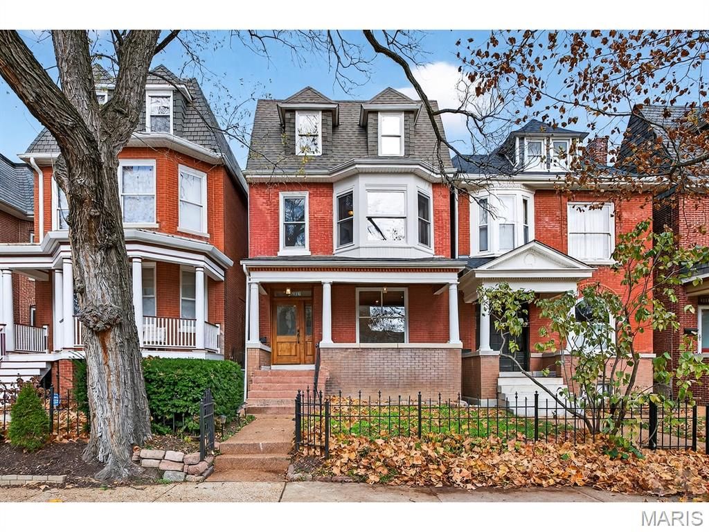 4257 Maryland Avenue, St Louis, MO 63108