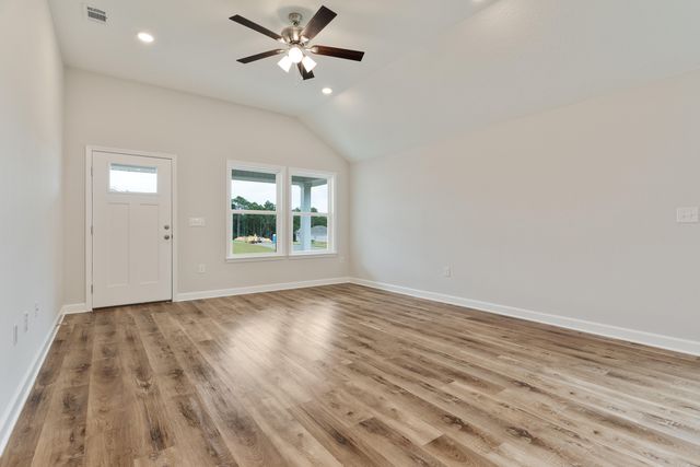 2833 Blackbird Court, Crestview, FL 32539