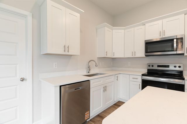 2833 Blackbird Court, Crestview, FL 32539