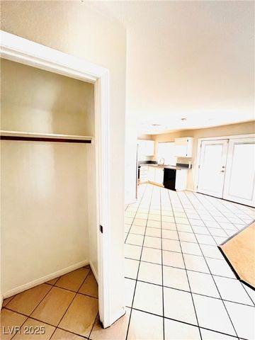 4906 Rancho Verde Court, North Las Vegas, NV 89031