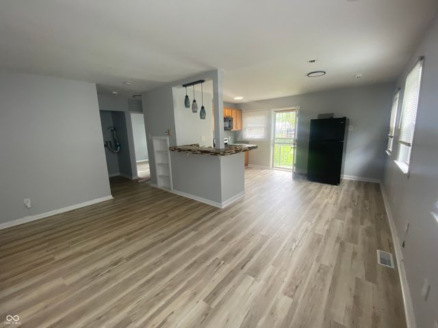 841 S Addison Street, Indianapolis, IN 46221