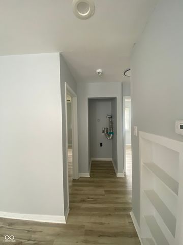 841 S Addison Street, Indianapolis, IN 46221