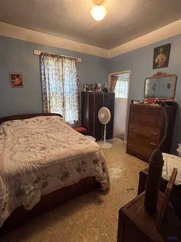 804 E MONROE, Rapid City, SD 57701