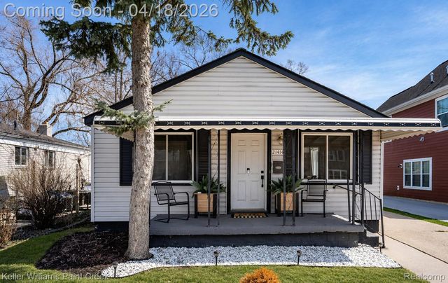 21414 Westview Avenue, Royal Oak Charter Township, MI 48220