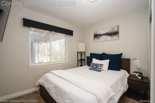 21414 Westview Avenue, Royal Oak Charter Township, MI 48220