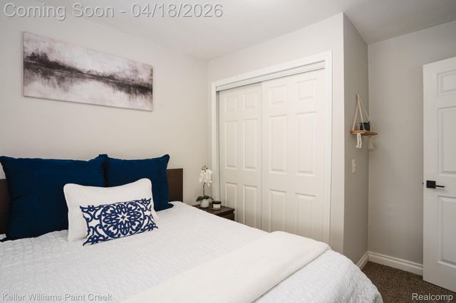 21414 Westview Avenue, Royal Oak Charter Township, MI 48220