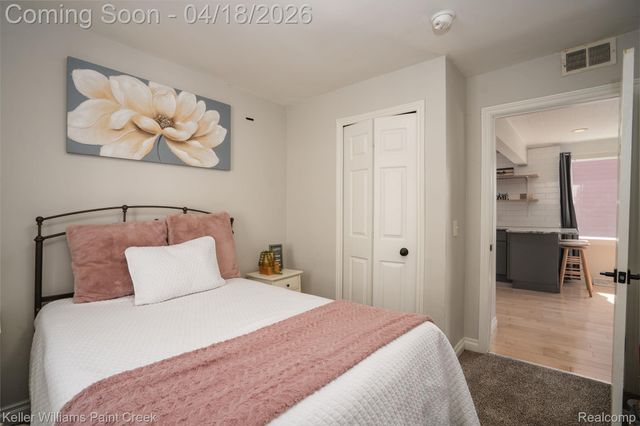 21414 Westview Avenue, Royal Oak Charter Township, MI 48220