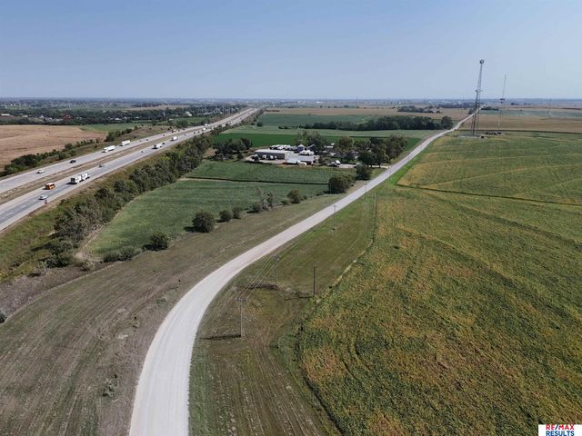 18900 Capehart Road, Gretna, NE 68028