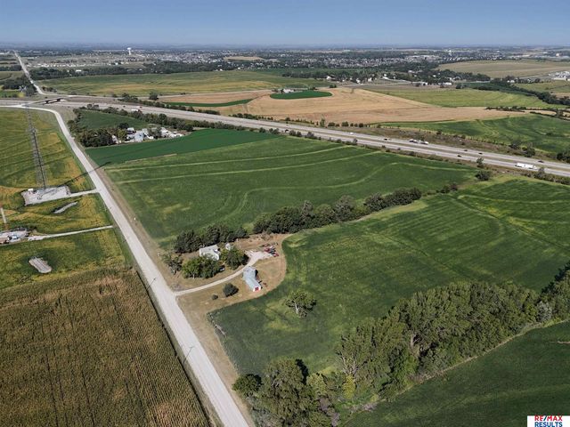 18900 Capehart Road, Gretna, NE 68028