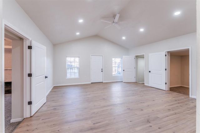 2037 NW 31st Terrace, Oklahoma City, OK 73118