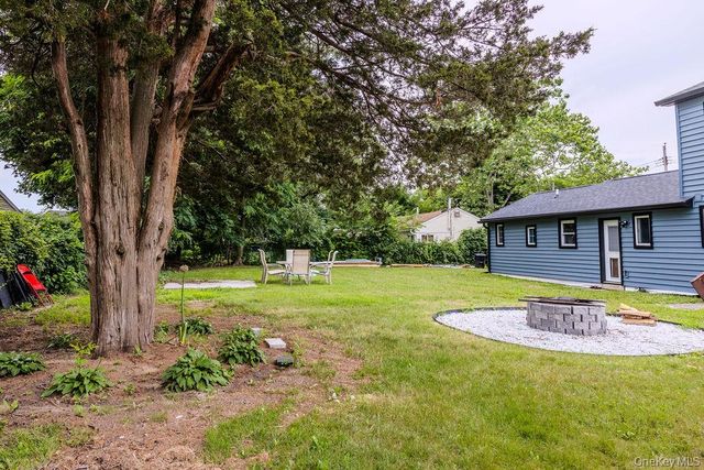 38 Tamarack Street, Central Islip, NY 11722