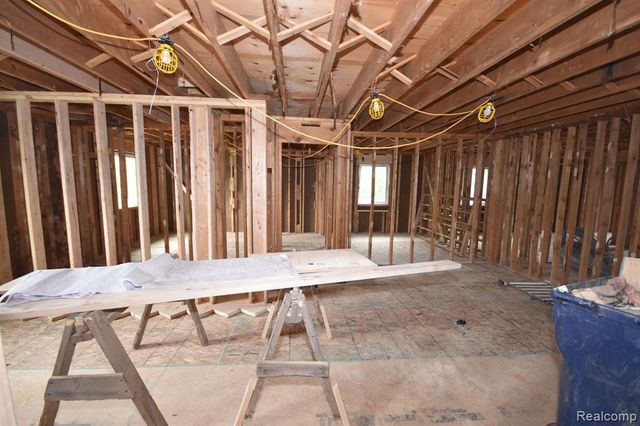 130 Reid Street, Grand Blanc, MI 48439