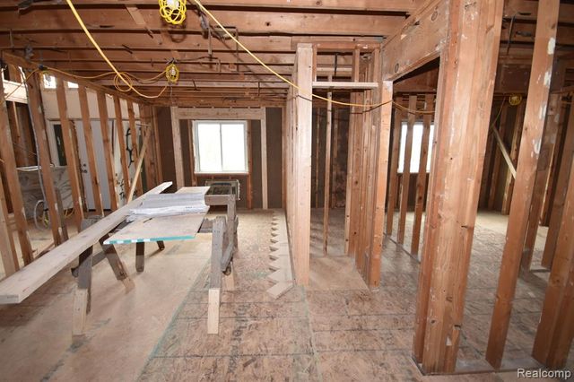 130 Reid Street, Grand Blanc, MI 48439