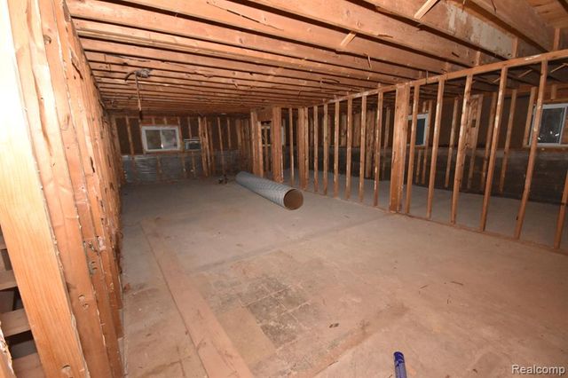 130 Reid Street, Grand Blanc, MI 48439