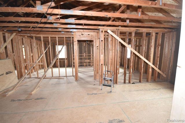 130 Reid Street, Grand Blanc, MI 48439