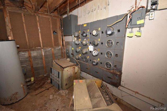 130 Reid Street, Grand Blanc, MI 48439