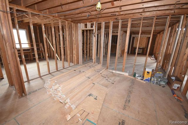 130 Reid Street, Grand Blanc, MI 48439