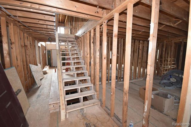 130 Reid Street, Grand Blanc, MI 48439