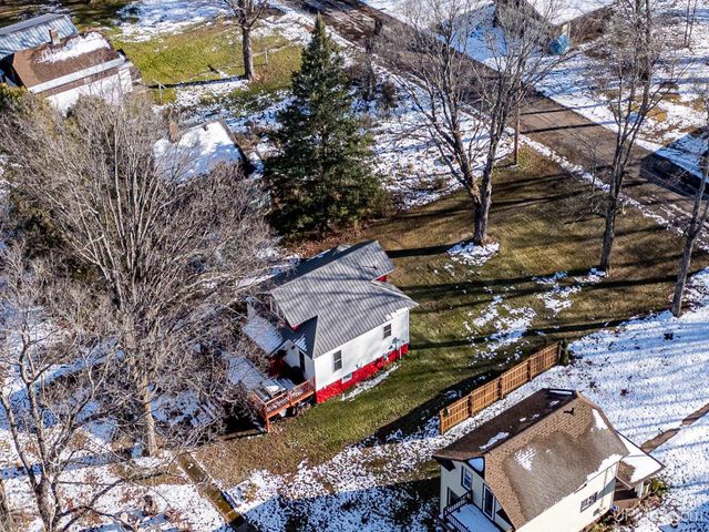 707 Plymouth Road, Wakefield, MI 49968